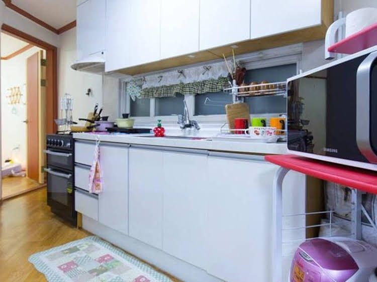 3 Rooms Guesthouse Hongdae 10