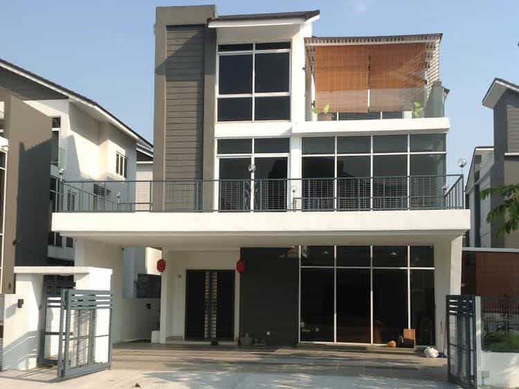 Milano Vacation Home at Kemuning Milano Vacation Home at Kemuning