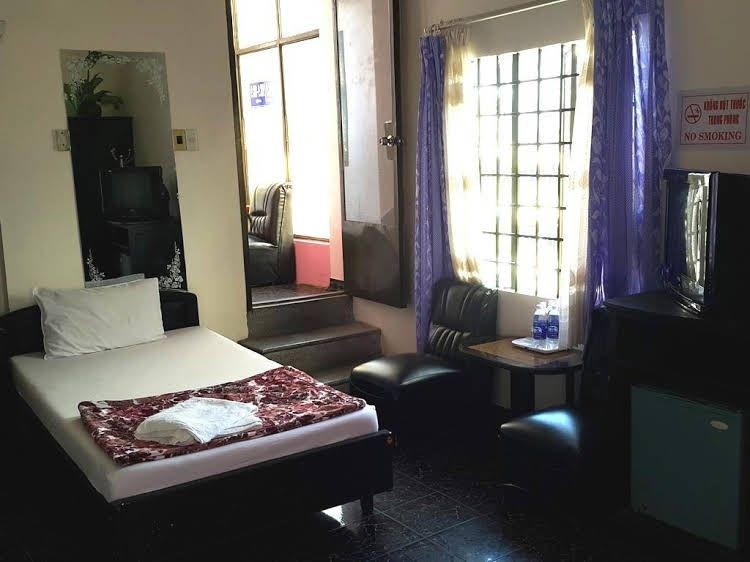 Kim's Hotel3