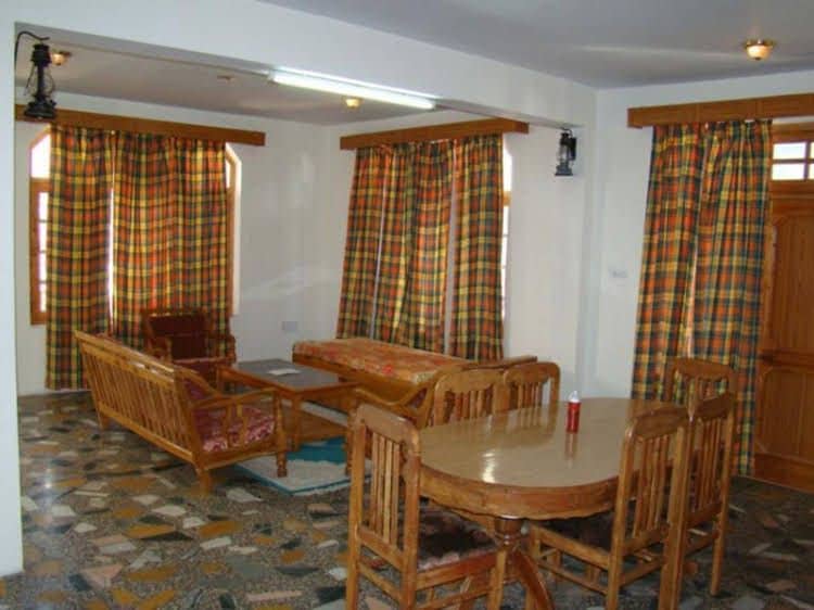 Manali Mountain Villa Manali Mountain Villa