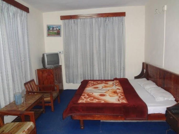 Hotel Diamond0
