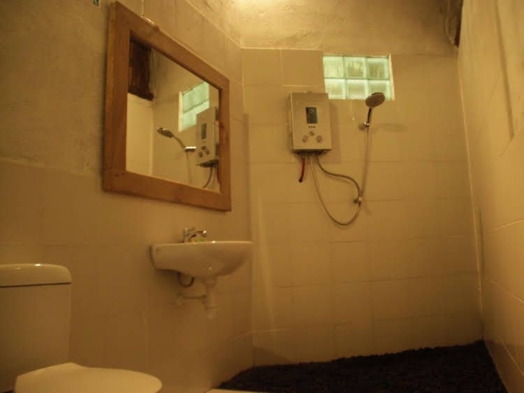 โรงแรมวารุง เรครีเอซี เบดูกุล (Warung Rekreasi Bedugul Hotel)0