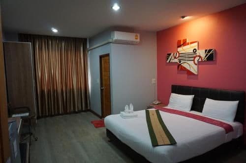 Deluxe Double or Twin Room with Balcony