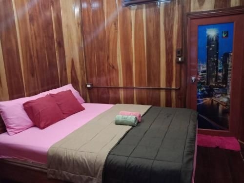 คลองมาด กู๊ดวิว โฮมสเตย์ (Klong Mad Good View Homestay)1