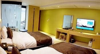 K Tourist Hotel4
