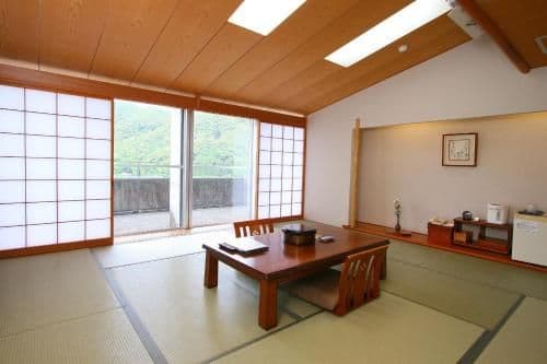 Japanese-Style Family Room with Shared Bahroom