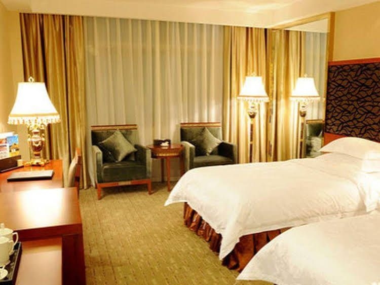 Tibet Minzu Hotel2