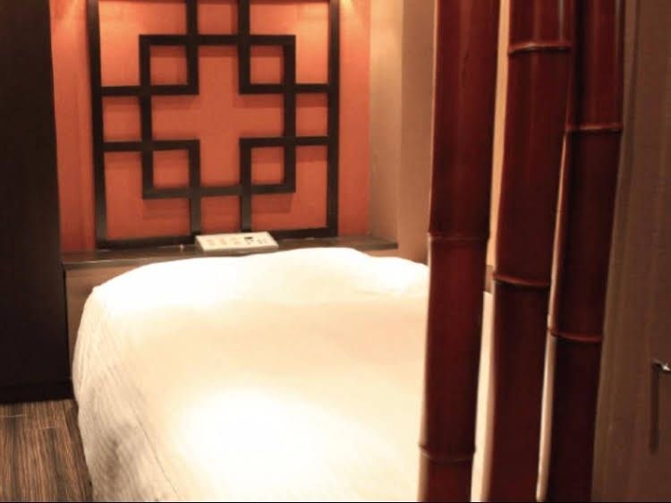 Hotel Trance1