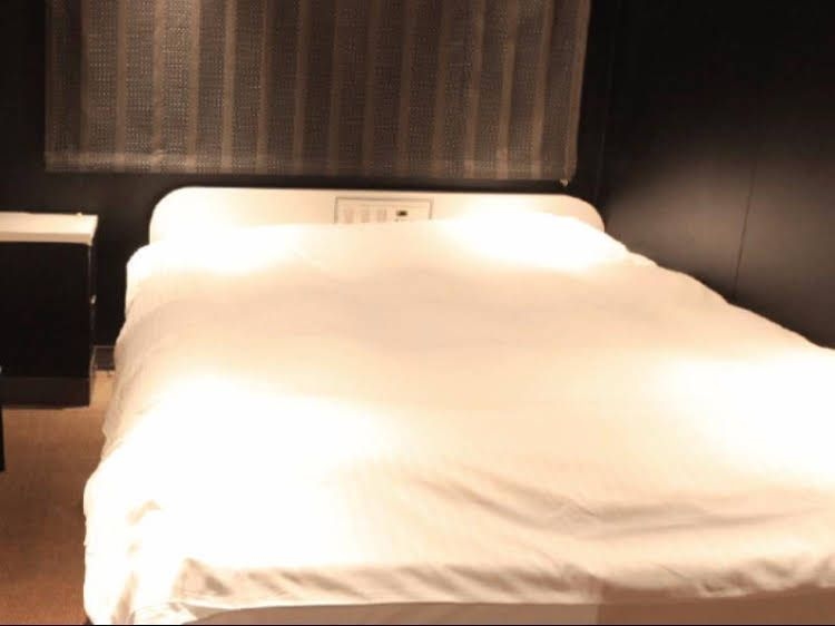 Hotel Trance2