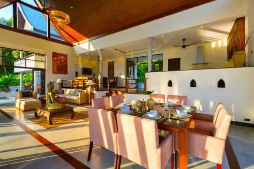 Four-Bedroom Villa with Sea View