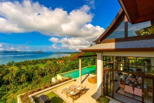 Four-Bedroom Villa with Sea View