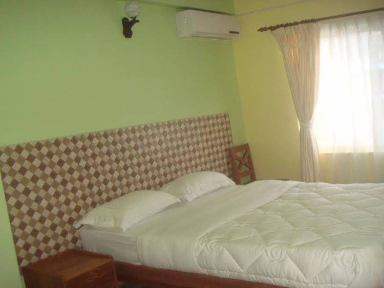 Hotel Bishram3