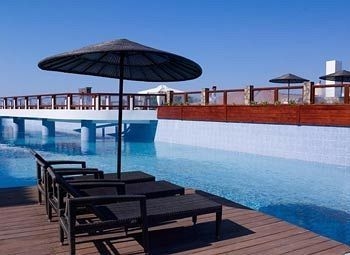 Costa Lindia Beach2