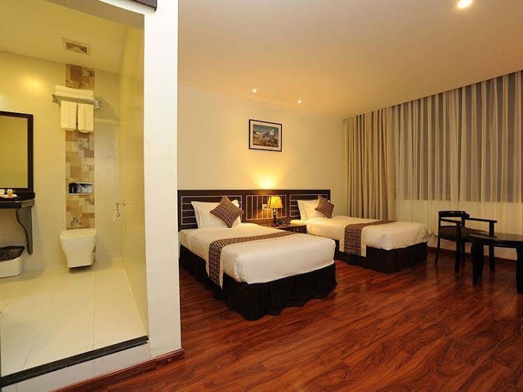 Hotel Ghangri3