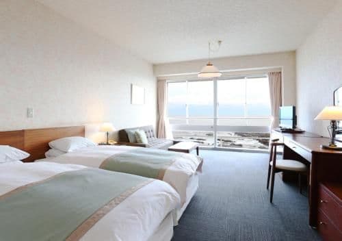 Standard Twin Room with Shared Bathroom - Non-Smoking