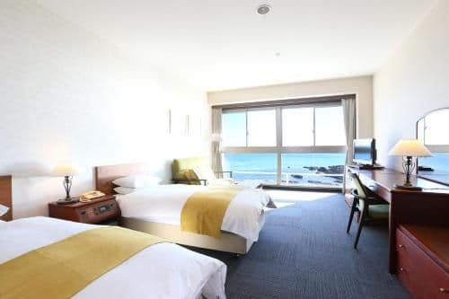 Standard Twin Room with Shared Bathroom - Non-Smoking