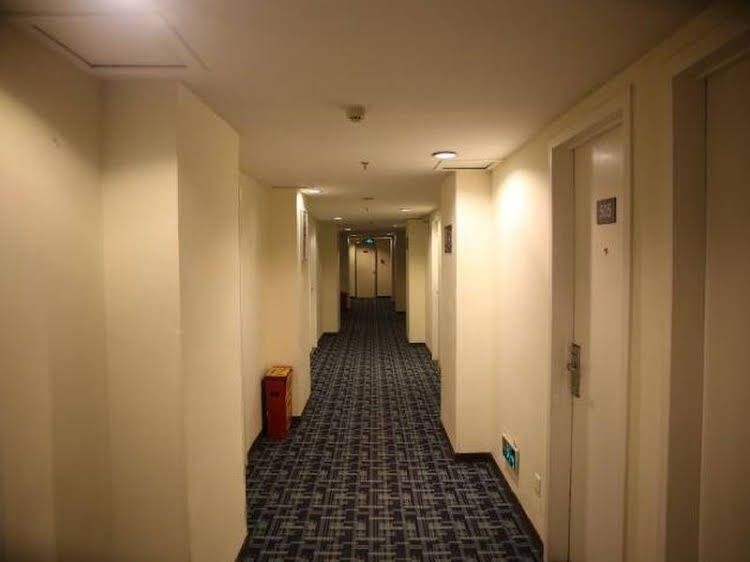 7 Days Inn Xiamen Lotus Square Branch1