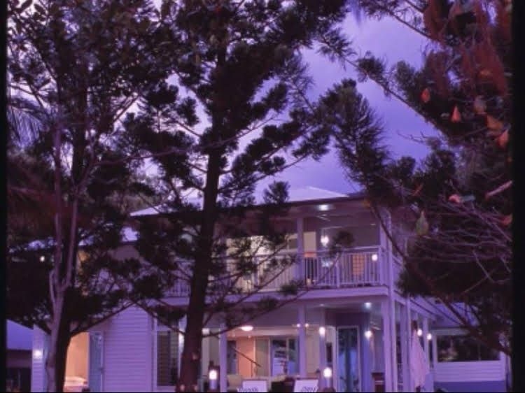 The Pines At Oak Beach Luxury Holiday House4