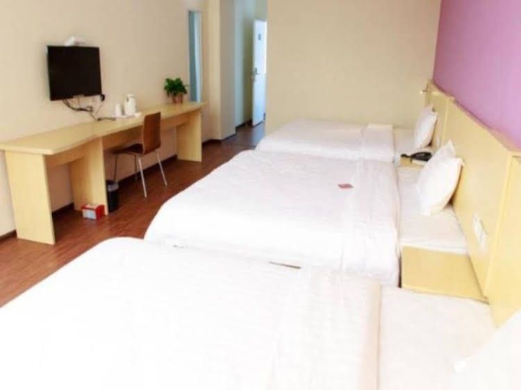 7 Days Inn Shaoguan East Railway Station Sitong Market Branch1