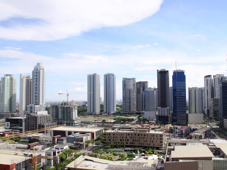 The Redbloom Suites Bonifacio Global City-BGC The Redbloom Suites Bonifacio Global City-BGC
