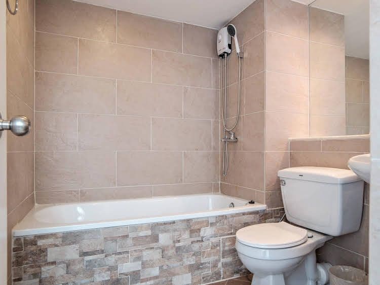 Hillry Residence @ Muang Thong Thani Hillry Residence @ Muang Thong Thani