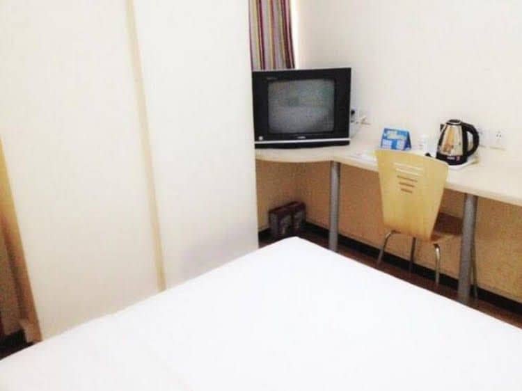 7 Days Inn Sihui Subway Station 7 Days Inn Sihui Subway Station