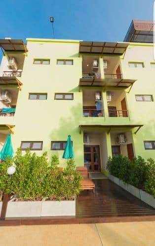Superior Double Room with Pool Access