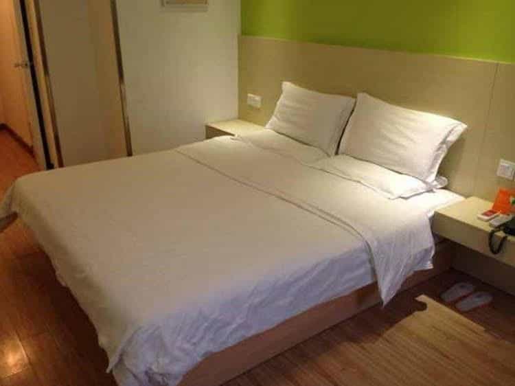 7 Days Inn Dalian Jin Jia Street LRT Station 7 Days Inn Dalian Jin Jia Street LRT Station