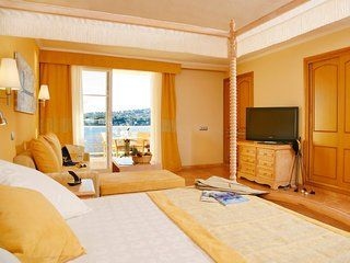 Iberostar Jardin del Sol Suites0