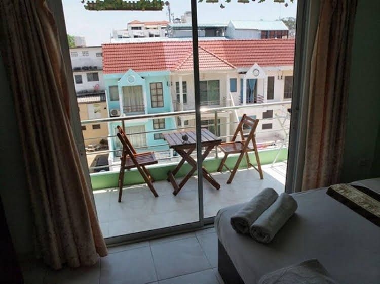 Lalit Guesthouse2