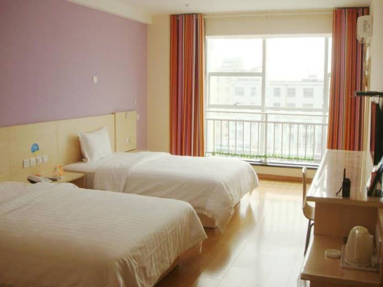 7 Days Inn Dandong Train Station Branch 7 Days Inn Dandong Train Station Branch