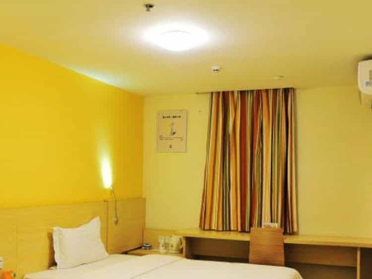 7 Days Premium Hotel Chengdu Tianfu Square Subway Station Branch 7 Days Premium Hotel Chengdu Tianfu Square Subway Station Branch
