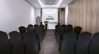โรงแรมนีโอ มาลิโอโบโร บาย แอสตัน โรงแรมนีโอ มาลิโอโบโร บาย แอสตัน