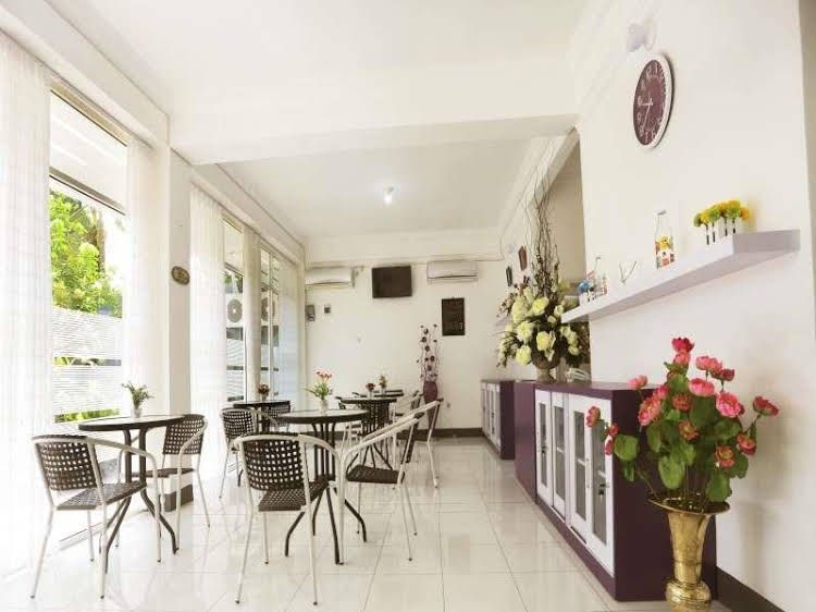 Gading Guest House2