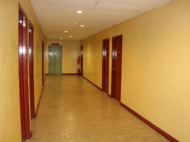 Riverview Inn4