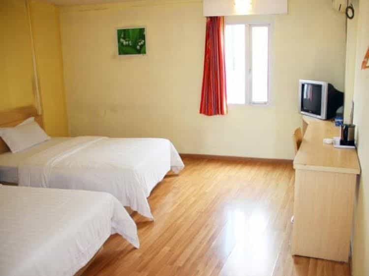 7 Days Inn Chongqing Caiyuanba Railway Station Branch 7 Days Inn Chongqing Caiyuanba Railway Station Branch
