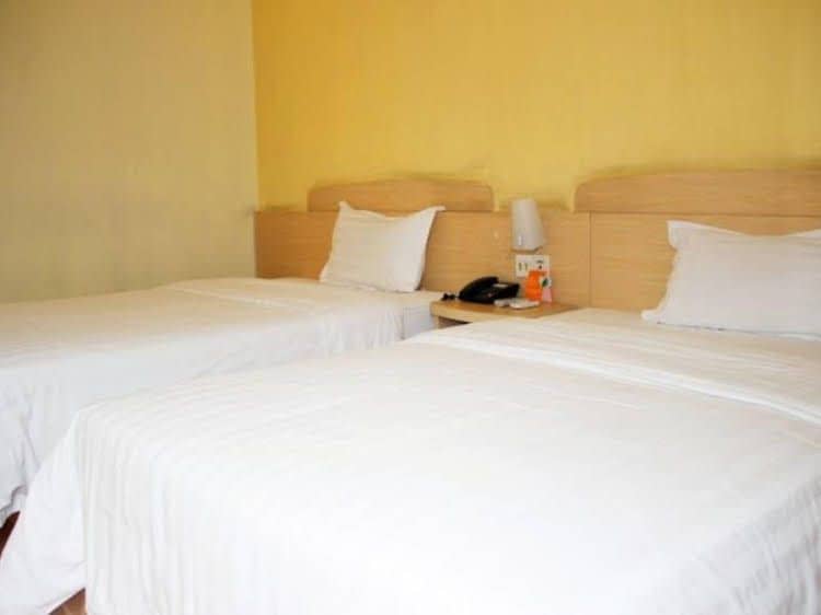 7 Days Inn Chongqing Guanyinqiao Pedestrian Street Branch 7 Days Inn Chongqing Guanyinqiao Pedestrian Street Branch
