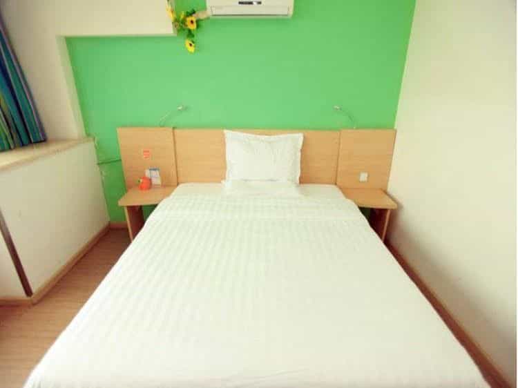 7 Days Inn Chengdu Zhaojue Temple Bus Station Branch 7 Days Inn Chengdu Zhaojue Temple Bus Station Branch