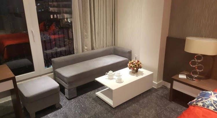 Le Thanh Ton Serviced Apartment1