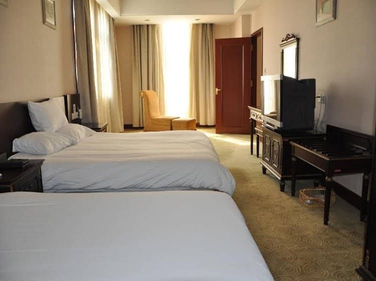 Qingdao Chengyang Hotel1