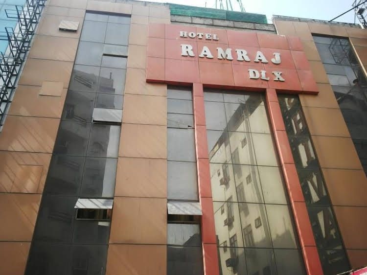 Hotel Ramraj Deluxe0