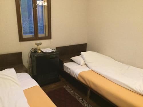 Twin Room with Shared Bathroom - Non-Smoking