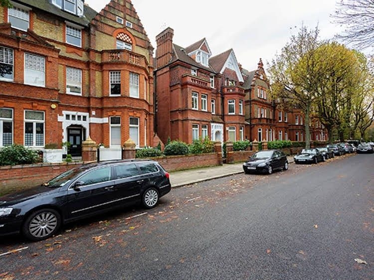 Veeve Belsize Park Apartment3