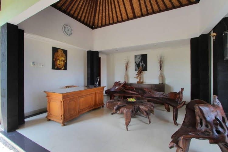 Alamanda Canggu Villa0