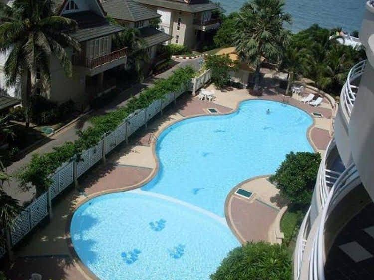 Baan Ruen Rom Baan Ruen Rom