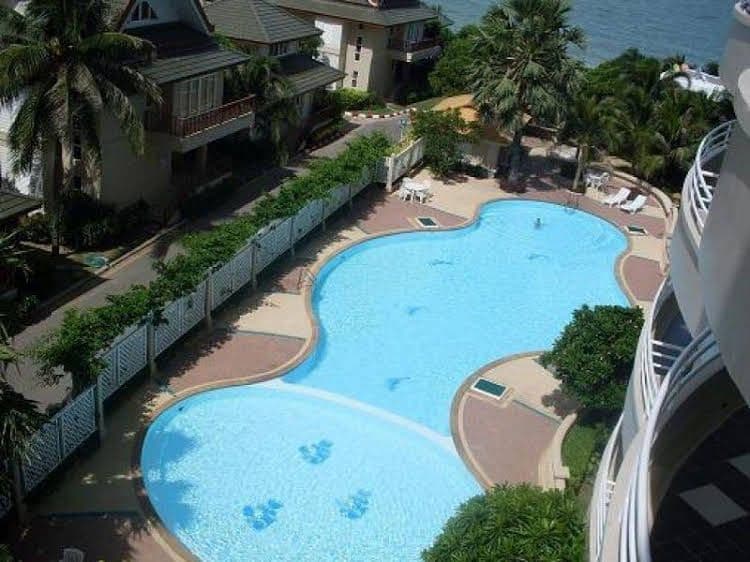 Baan Ruen Rom Baan Ruen Rom