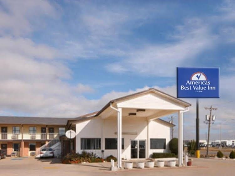 Americas Best Value Inn El Reno0