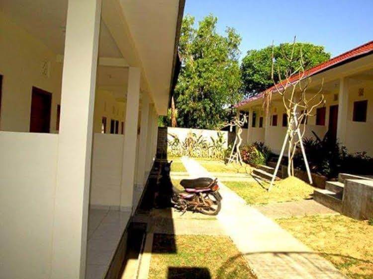 Uluwatu Surf House1
