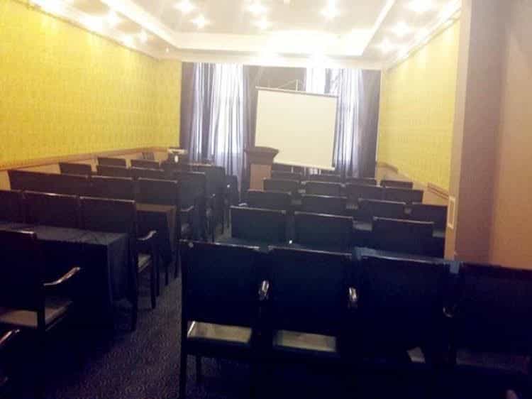 Starway Hotel Qingdao Hong Kong Central Road Branch Starway Hotel Qingdao Hong Kong Central Road Branch