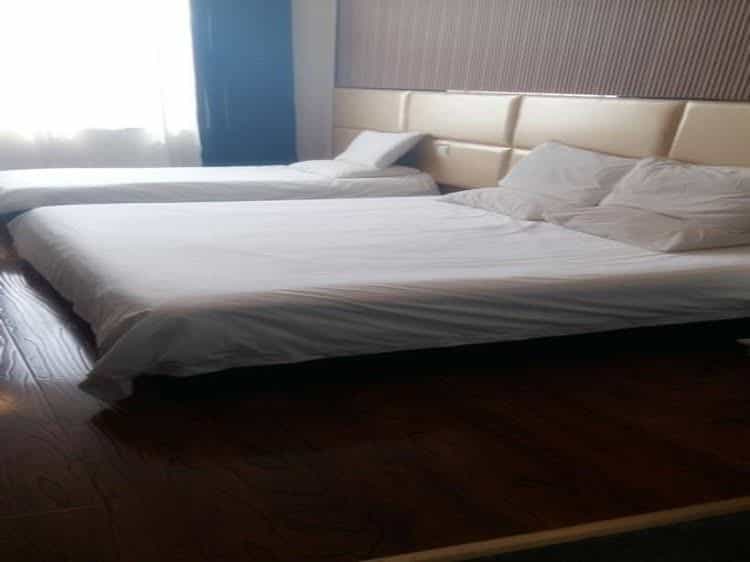 Starway Hotel Qingdao Hong Kong Central Road Branch Starway Hotel Qingdao Hong Kong Central Road Branch